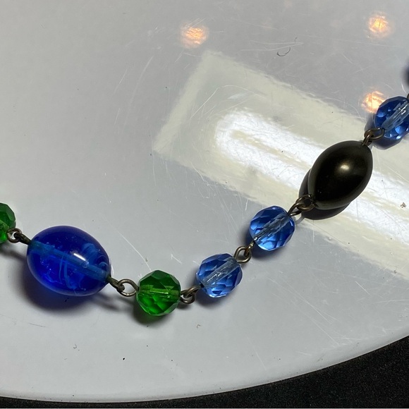 Vintage beaded necklace. 23”   Unmarked. - Picture 4 of 6